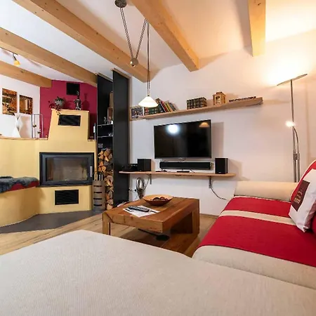 Klotz Apartment *